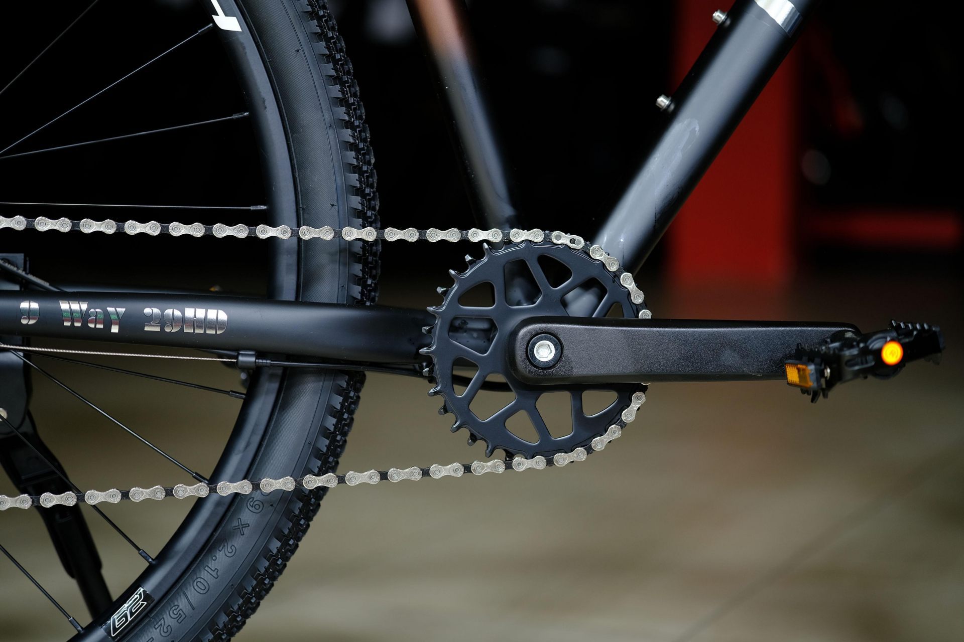 Система (шатун)  Prowheel CY-10 NW 34T Narrow Wide
 HOKE 9 Way 29 HD матовый чёрный 21